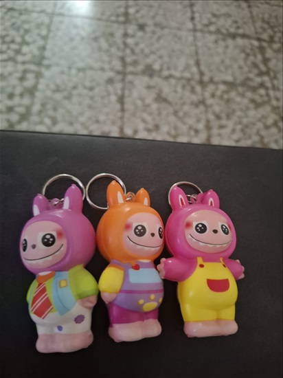 תמונה 1 ,לבובו מחזיק מפתחות למכירה בקרית אונו לתינוק ולילד  אחר