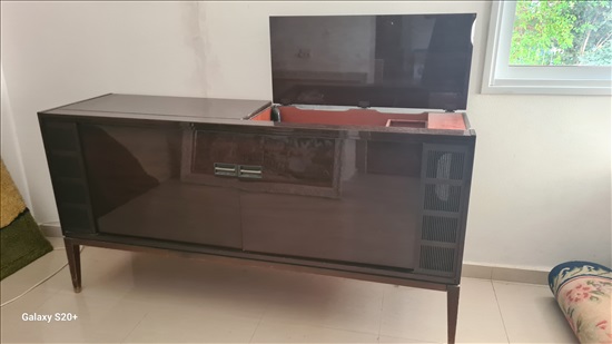 תמונה 3 ,קונסולת פטיפון וטלויזיה למכירה באלפי מנשה ריהוט  ענתיקות