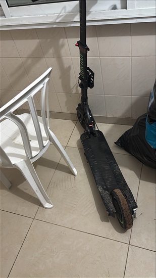 תמונה 1 ,קורקינט חשמלית למכירה בפתח תקווה מוצרי חשמל  אביזרים