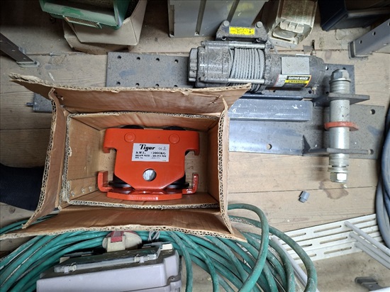 תמונה 3 ,כננת משיכה 12VDC ELECTRIC WINC למכירה ברחובות כלי עבודה  אחר