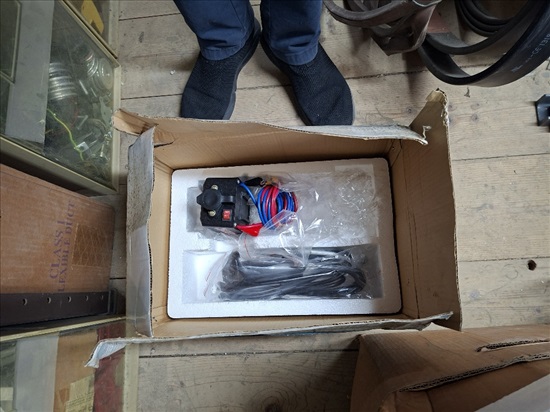 תמונה 6 ,כננת משיכה 12VDC ELECTRIC WINC למכירה ברחובות כלי עבודה  אחר