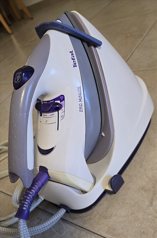 תמונה 1 ,מגהץ קיטור TEFAL במצב מצוין למכירה בכפר סבא מוצרי חשמל  מגהץ