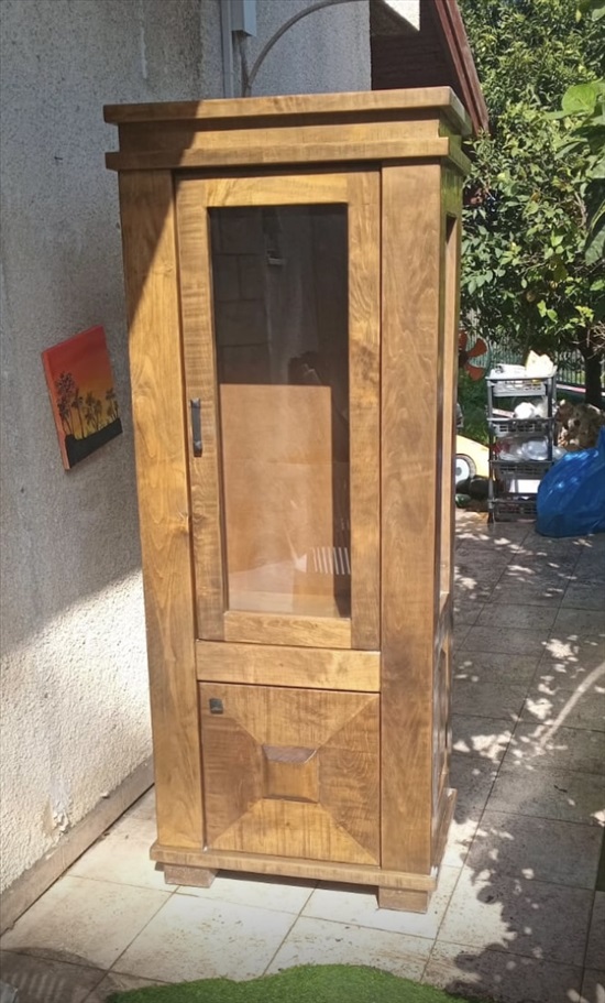 תמונה 1 ,מזנון ויטרינה  למכירה במגדל העמק  ריהוט  מזנון/ ויטרינה
