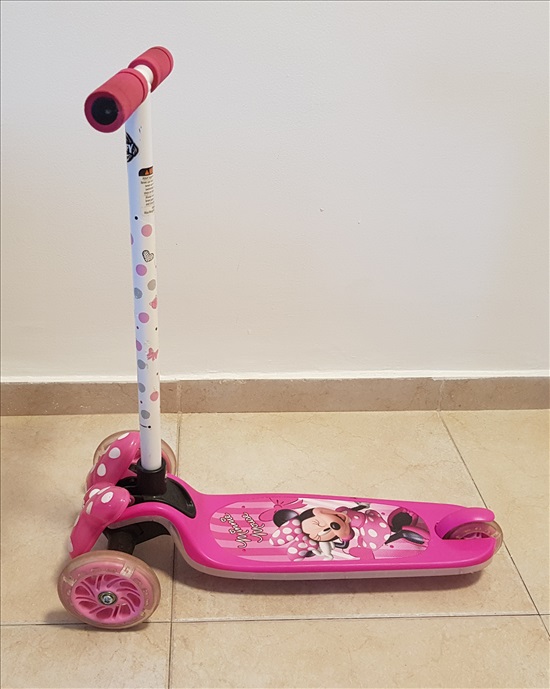 תמונה 1 ,סט קורקינט, קסדה ומגנים למכירה בכפר סבא קורקינטים  קורקינט