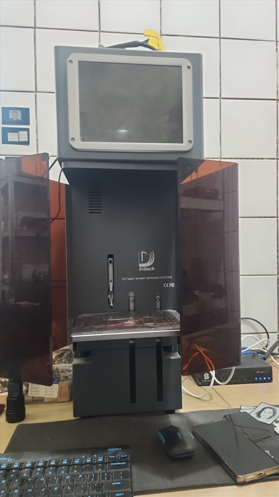 תמונה 1 ,3️⃣ מכונת לייזר פייבר FL8 UV למכירה באשקלון ציוד לעסקים  מכונות תעשיתיות