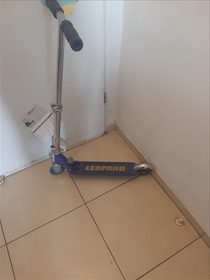 תמונה 3 ,קורקינט חברת לאופרט שמור מאוד למכירה בפתח תקווה לתינוק ולילד  שונות