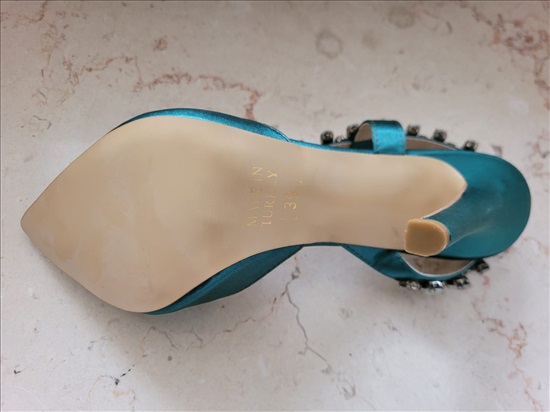 תמונה 6 ,2 זוגות נעליים, מידה 36, חדשות למכירה בקרית אתא ביגוד ואביזרים  נעליים