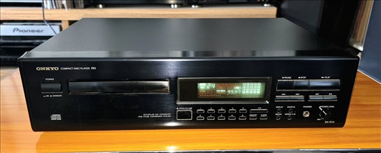 תמונה 6 ,נגן וינטג' היי אנד של ONKYO  למכירה בתל אביב סטריאו ונגנים  נגן דיסקים