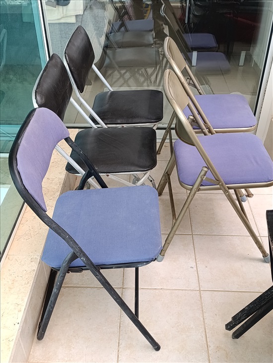 תמונה 3 ,5 כיסאות מתקפלים מרפודים למכירה בנשר ריהוט  כיסאות