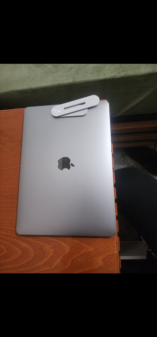 תמונה 1 ,Macbook air 2019  למכירה בשיח' דנון מוצרי Apple  מחשבים וציוד נלווה