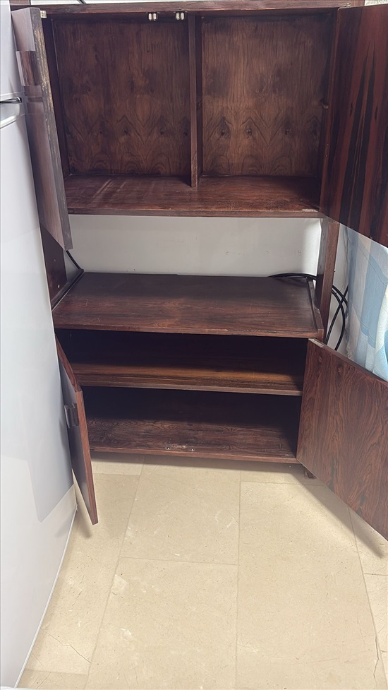 תמונה 2 ,ספריות למכירה בנתניה אספנות  ריהוט