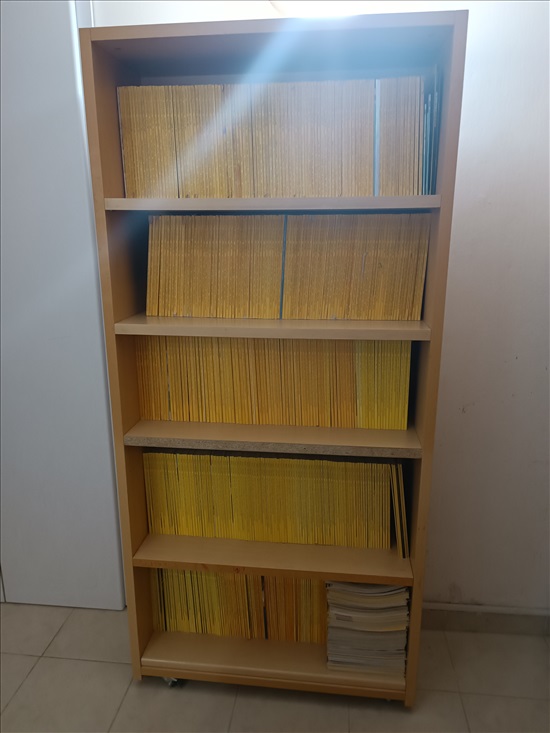 תמונה 2 ,מגזינים national geographic  למכירה בנתניה אספנות  עיתונים ומגזינים