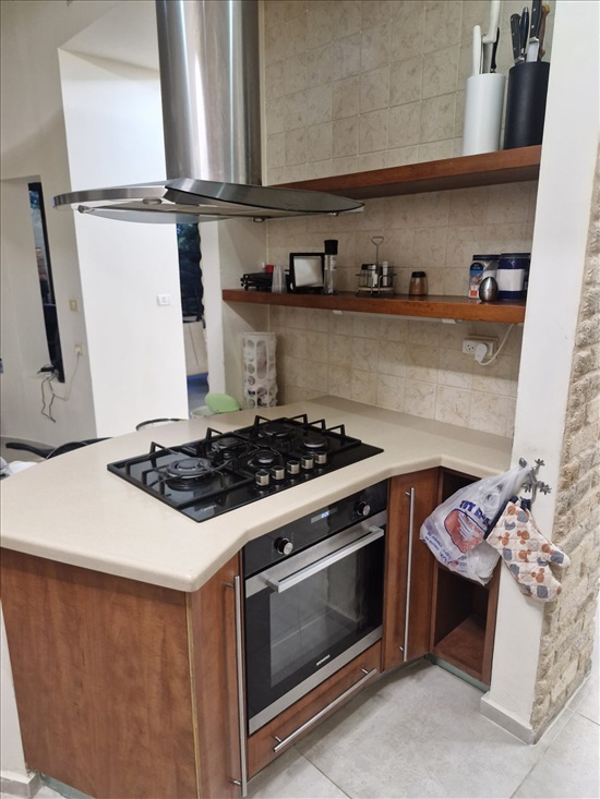 תמונה 2 ,מטבח יד 2 למכירה בשמשית ריהוט  מטבחים
