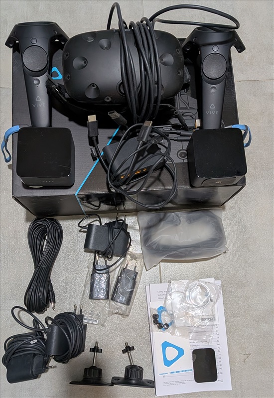 תמונה 1 ,קסדת VR Vive סט מלא + שלט למכירה ביגור משחקים וקונסולות  אביזרים