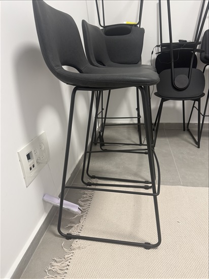 תמונה 3 ,כיסא דלפק למכירה בפקיעין חדשה ריהוט  כיסאות