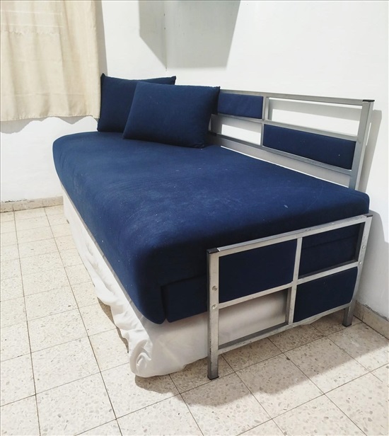 תמונה 1 ,מיטת נוער נפתחת למכירה בפתח תקווה ריהוט  מיטות