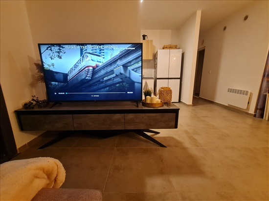 תמונה 2 ,מזנון ושולחן לסלון למכירה במבשרת ציון ריהוט  מזנון