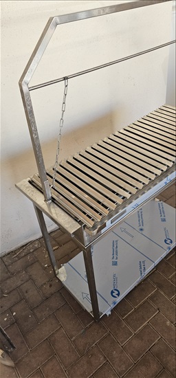 תמונה 4 ,מנגל ארגנטינאי עשוי נירוסטה למכירה בהרצליה לגינה  מנגל