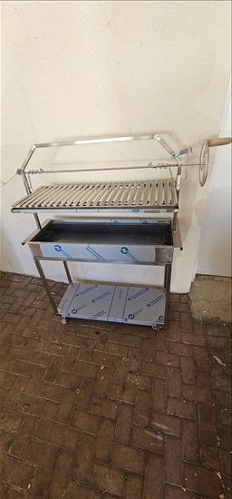 תמונה 3 ,מנגל ארגנטינאי עשוי נירוסטה למכירה בהרצליה לגינה  מנגל