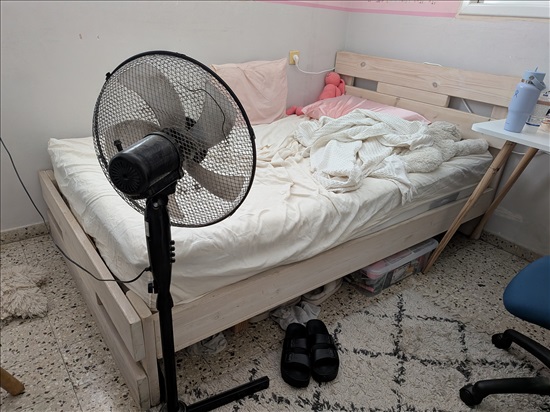 תמונה 1 ,מיטה וחצי במצב מצויין  למכירה בגבעתיים ריהוט  מיטות