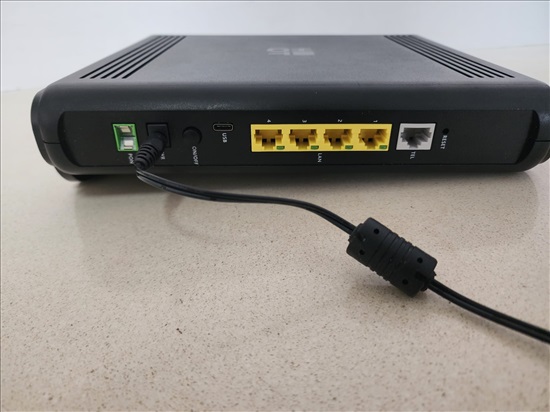 תמונה 4 ,נתב הוט wi-fi 6 סיבים למכירה בפתח תקווה מחשבים וציוד נלווה  ראוטר