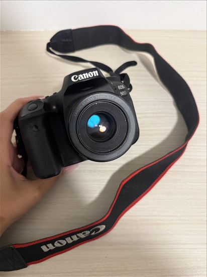 תמונה 2 ,Canon EOS 90D עם עדשת Canon למכירה בראשון לציון צילום  מצלמה רפלקס דיגיטלית