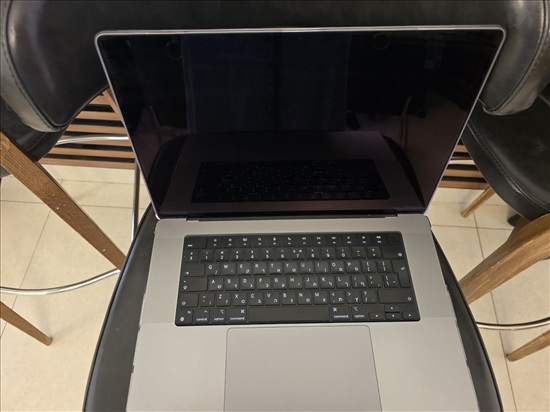 תמונה 2 ,מחשב נייד למכירה: MacBook Pro  למכירה ברמת שלמה מחשבים וציוד נלווה  מחשב נייד
