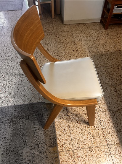 תמונה 5 ,פינת אוכל מאץ ו4 כיסאות  למכירה בחולון ריהוט  פינת אוכל