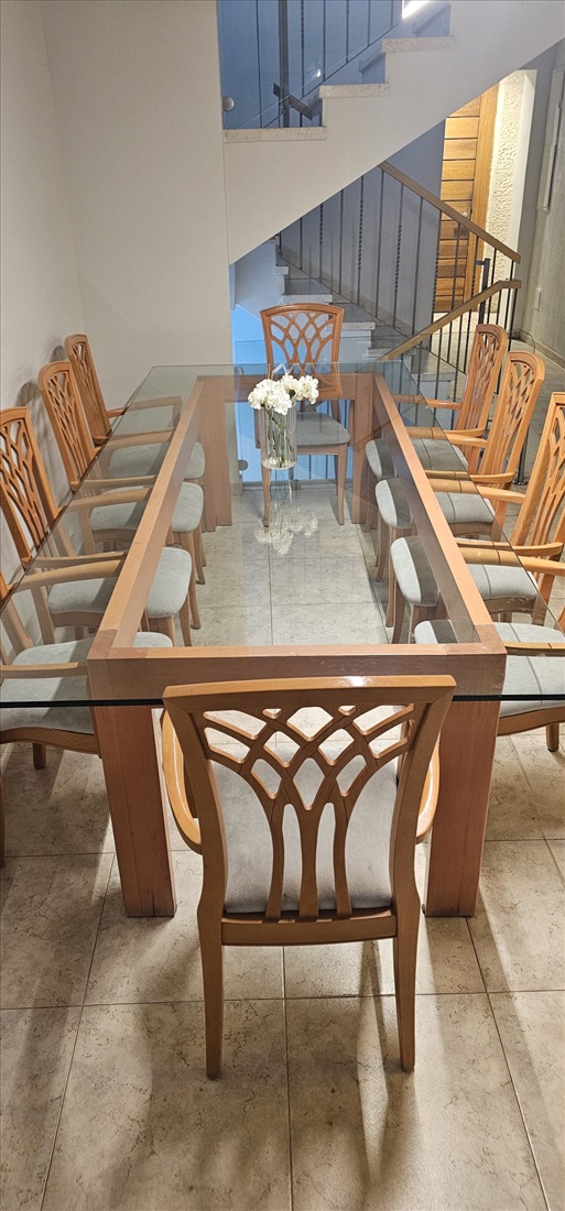 תמונה 1 ,שולחן פינת אוכל זכוכית מיוחד ב למכירה במבשרת ציון ריהוט  שולחנות