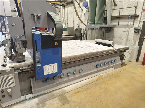 תמונה 1 ,שולחן CNC למכירה באריאל ציוד לתעשייה  מכונות