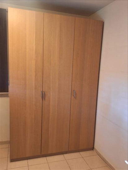 תמונה 1 ,ארון רוחב 150×60×235 מצוין למכירה ברעננה ריהוט  ארונות