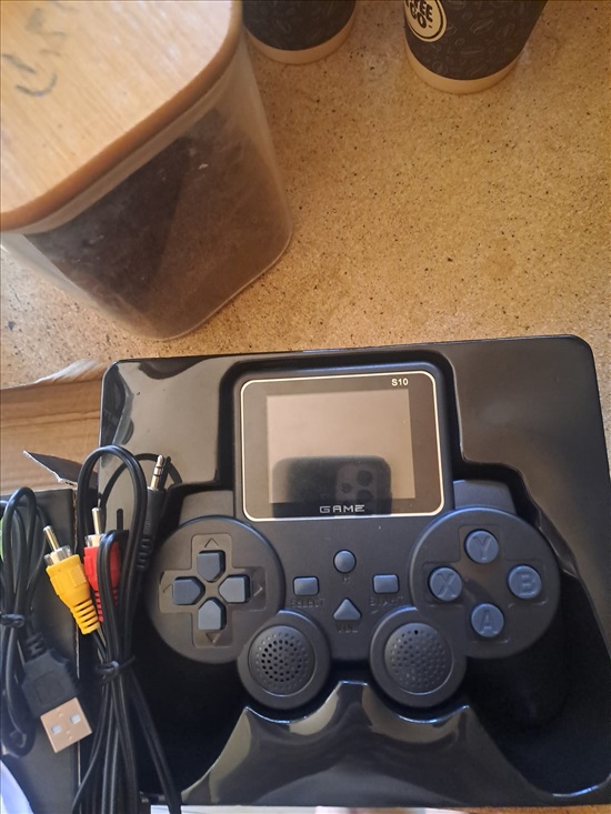 תמונה 2 ,Controller Gamepad למכירה בתל אביב משחקים וקונסולות  משחקים