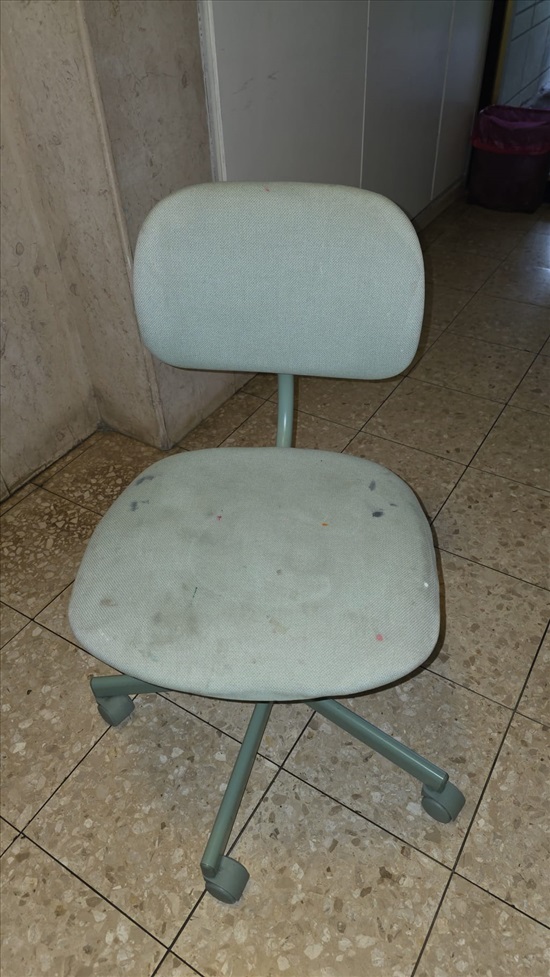 תמונה 1 ,כיסא לתמיד/ה למכירה ברמת גן תכולת דירה  שונות