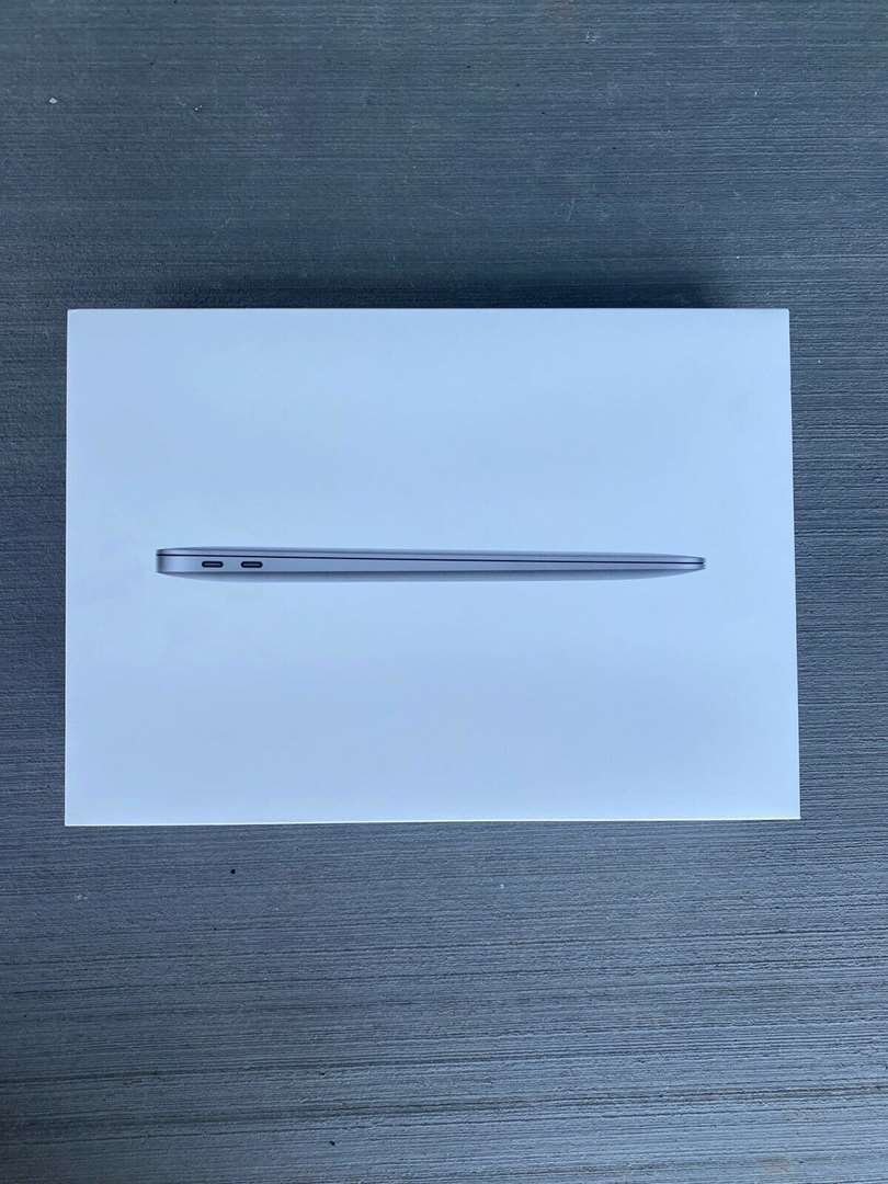 תמונה 1 ,APPLE MACBOOK AIR 13 MMGG2B/A  למכירה בתל אביב מחשבים וציוד נלווה  מחשב נייד