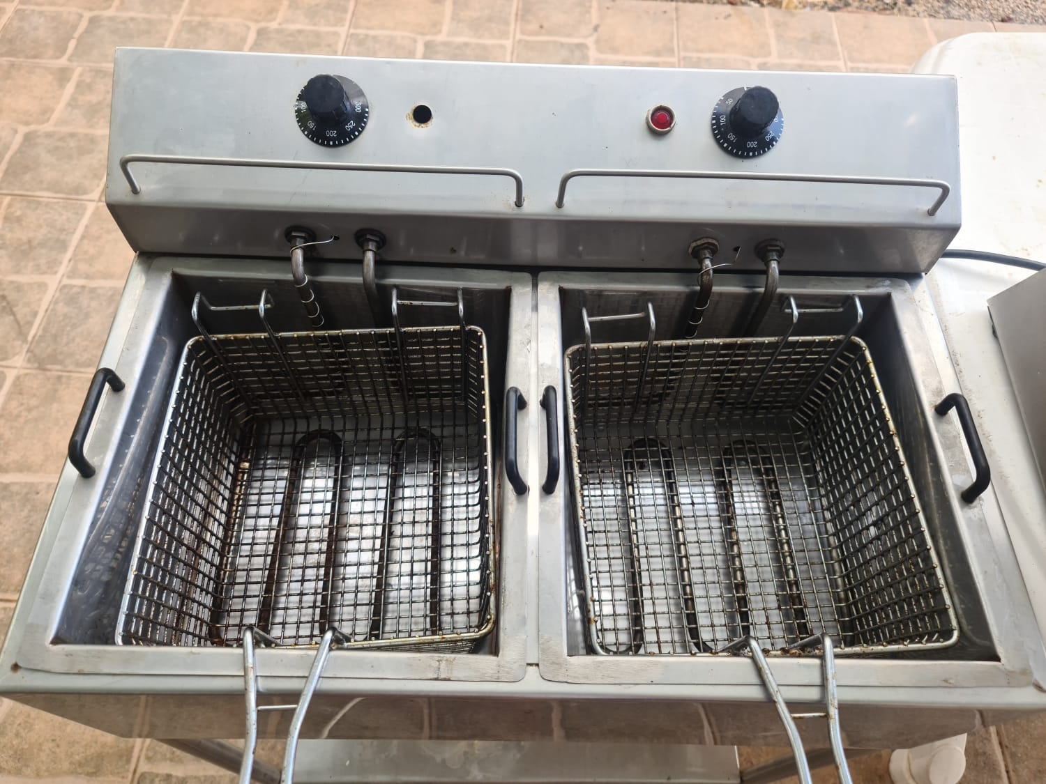 תמונה 1 ,לאוניד  למכירה בנהרייה מוצרי חשמל  ציוד מטבח
