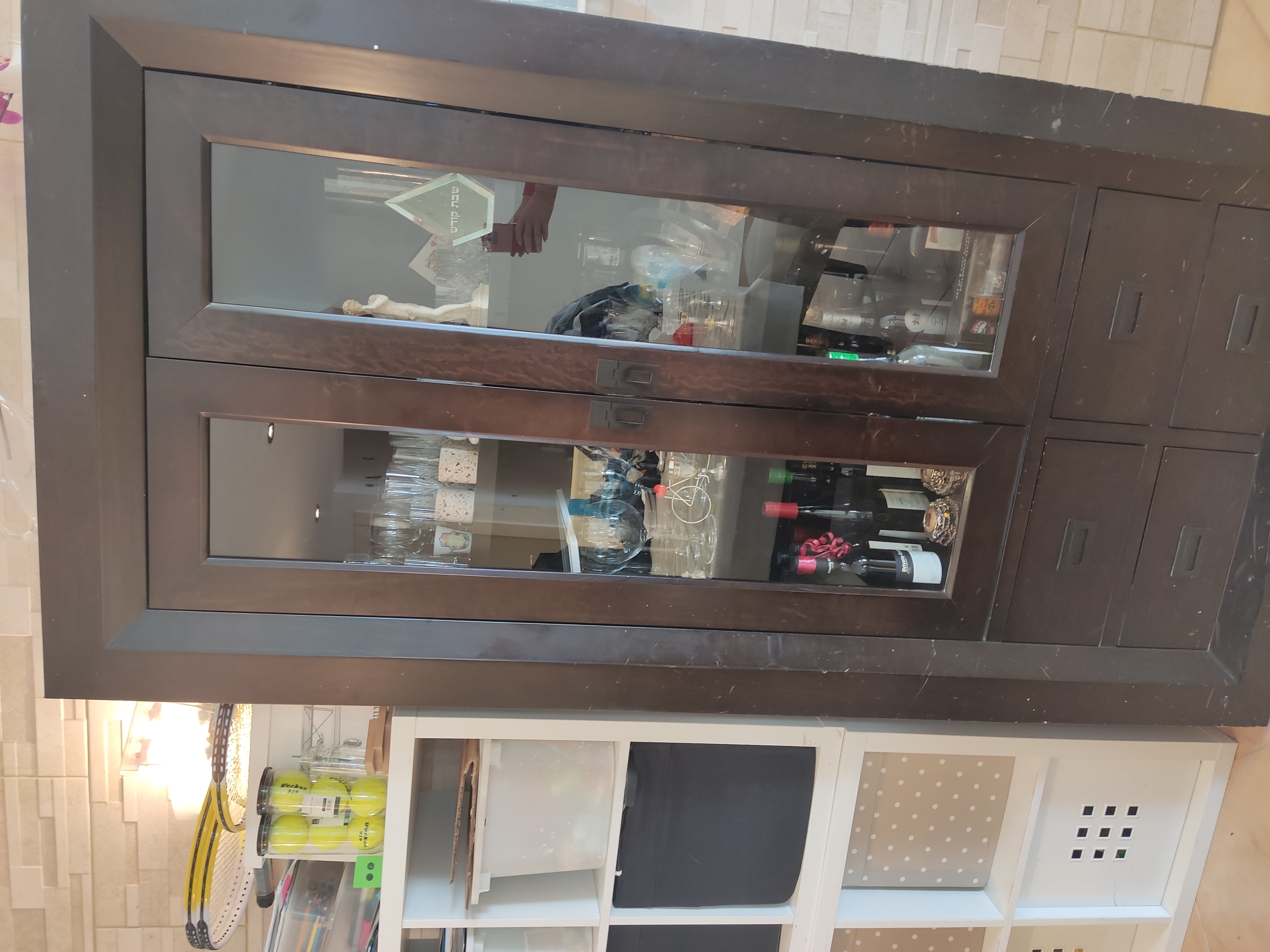 תמונה 2 ,וטרינה למכירה במעלה אדומים ריהוט  מזנון/ ויטרינה