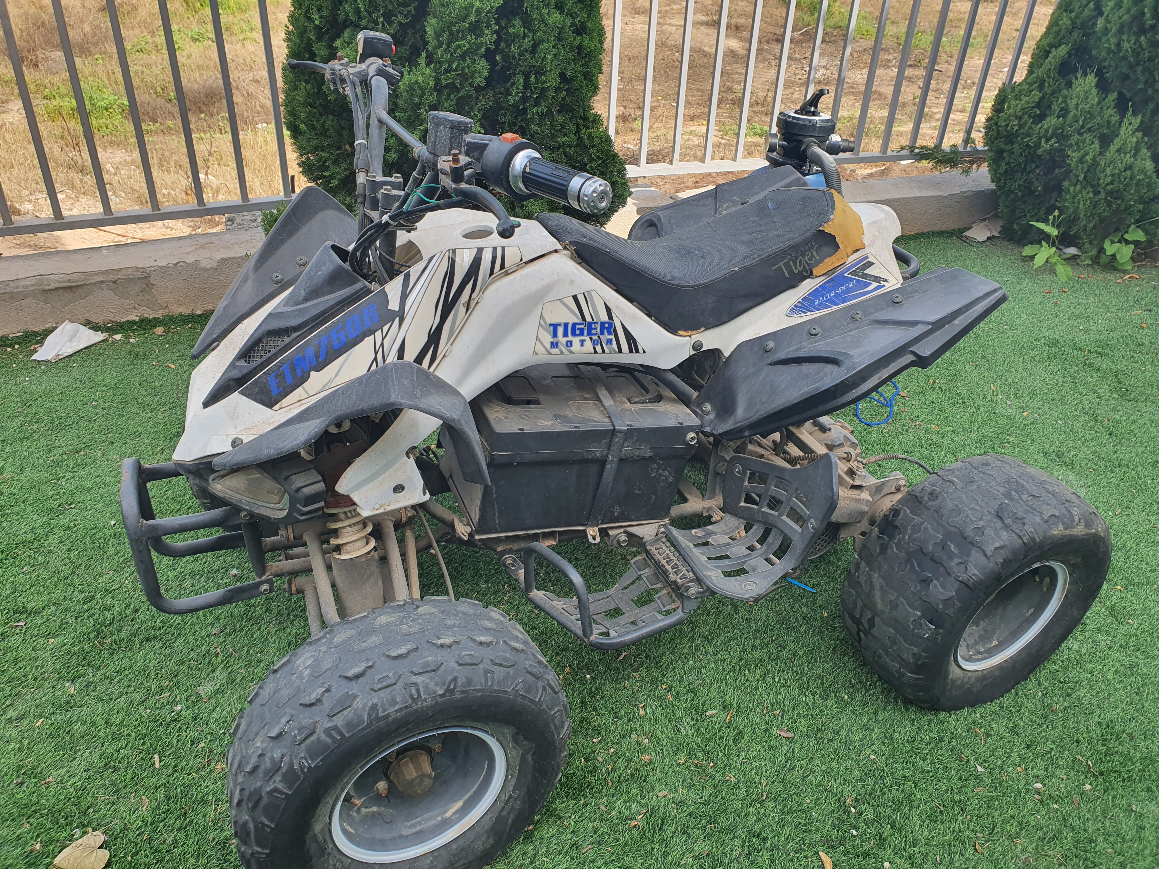 תמונה 2 ,טרקטורונים למכירה בניצן צעצועי ילדים  מכוניות
