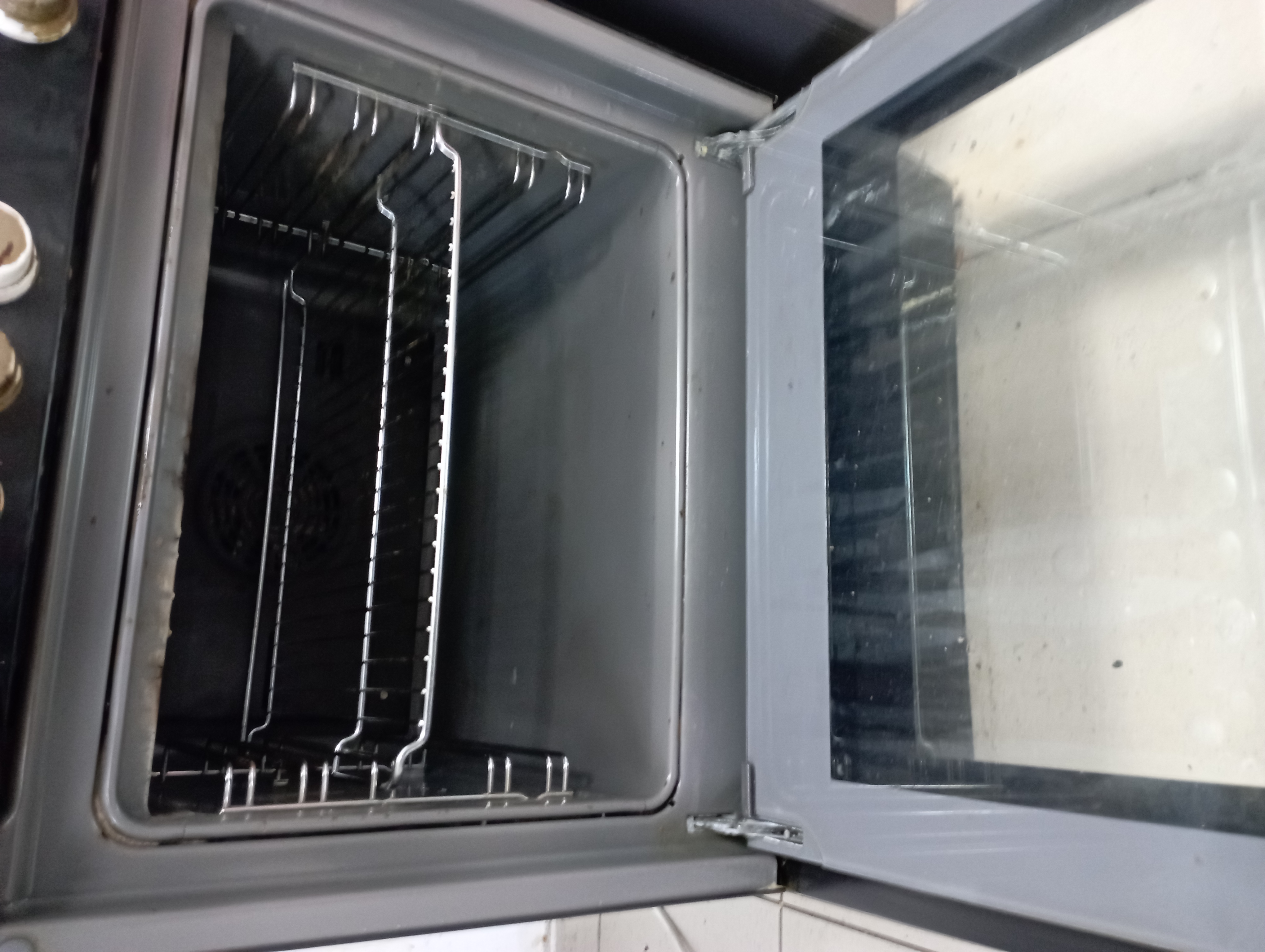 תמונה 1 ,תנור עם כיריים למכירה באשדוד מוצרי חשמל  תנור אפייה