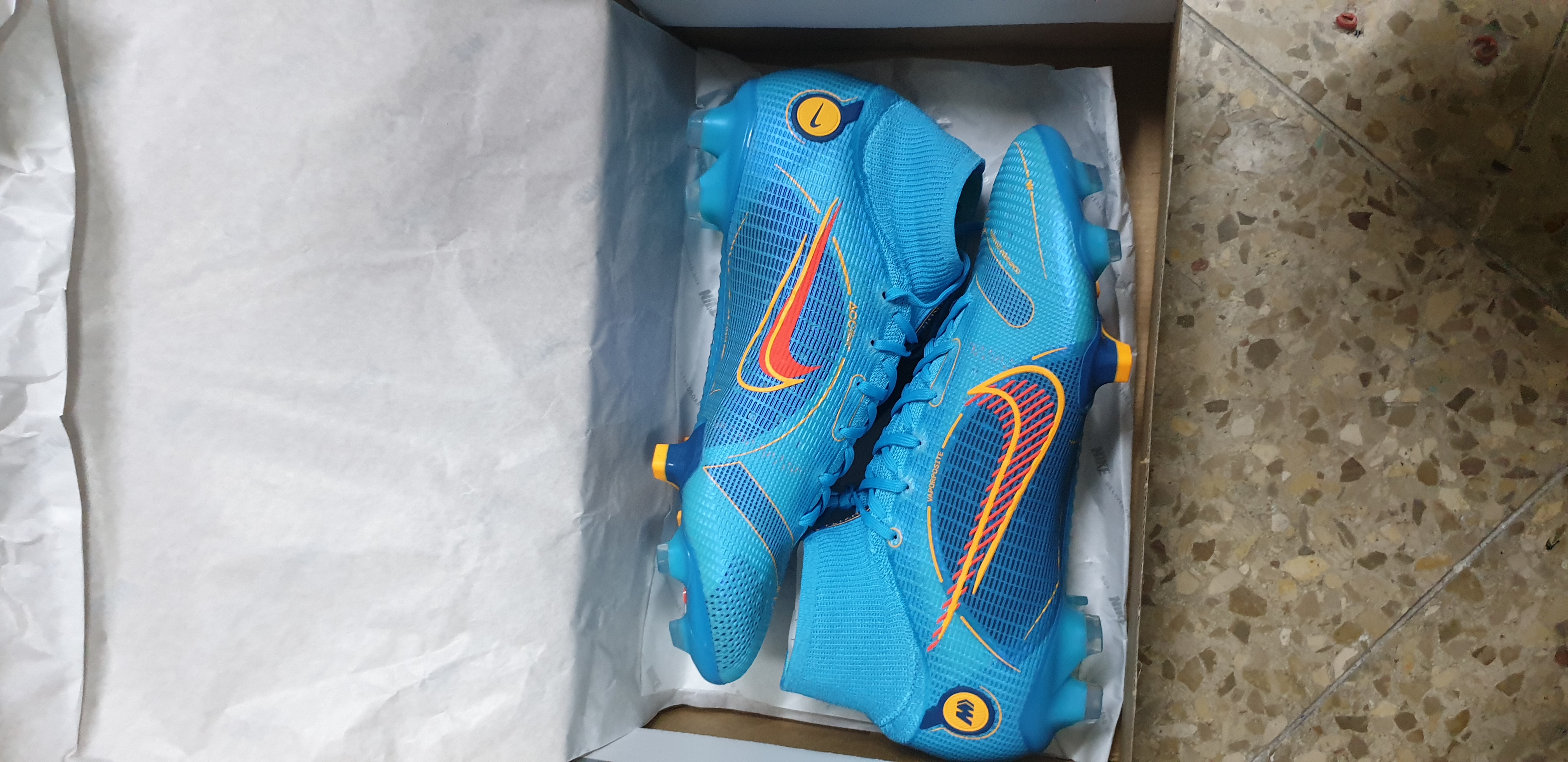 תמונה 1 ,Nike Mercurial Superfly 8 Elit למכירה ברמת גן ציוד ספורט  ביגוד ונעליים מקצועיות