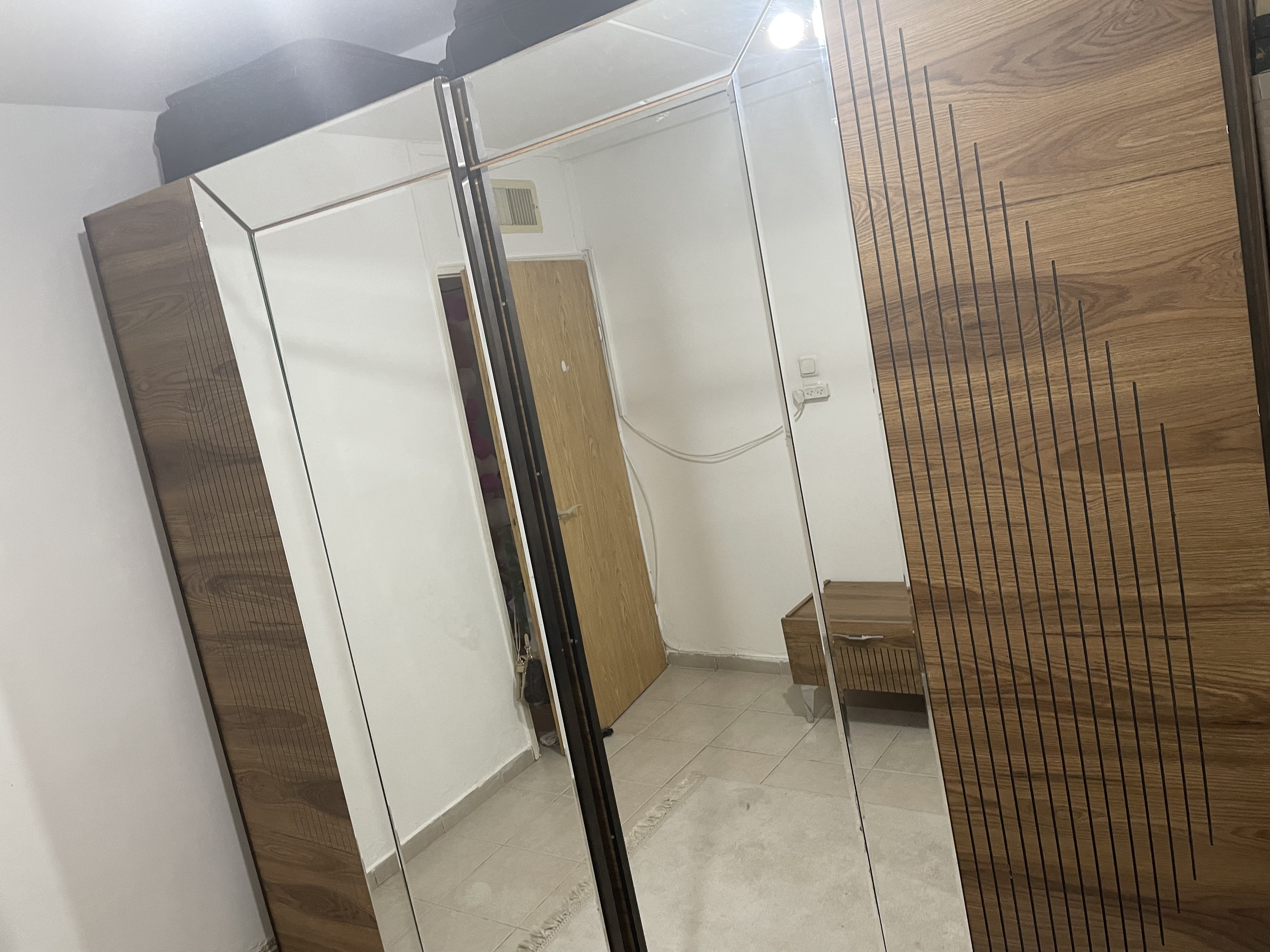 תמונה 3 ,חדר שינה שלם במצב חדש  למכירה בכרמיאל ריהוט  חדרי שינה