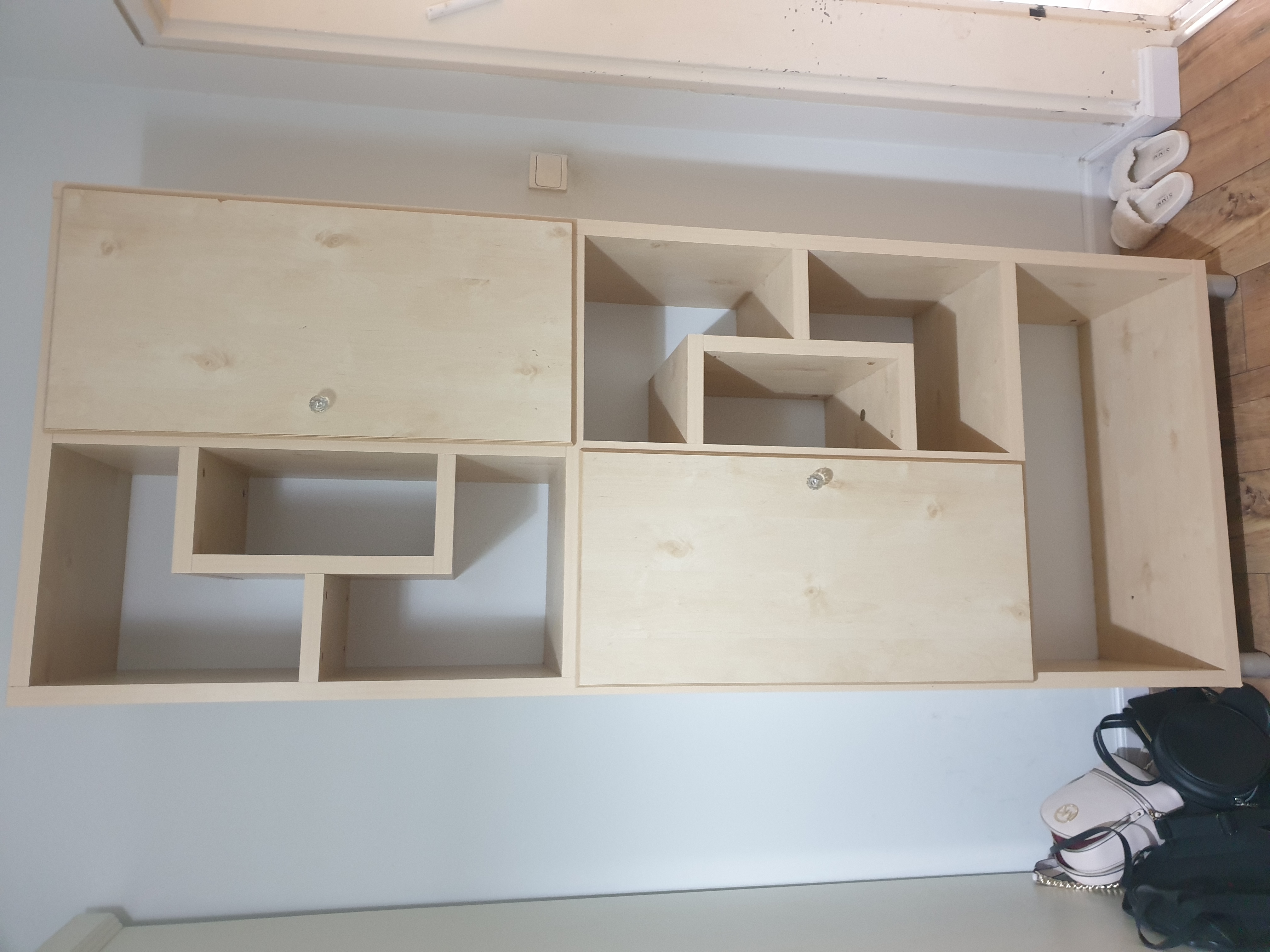 תמונה 2 ,ארונית למכירה בצור הדסה ריהוט  ארונות