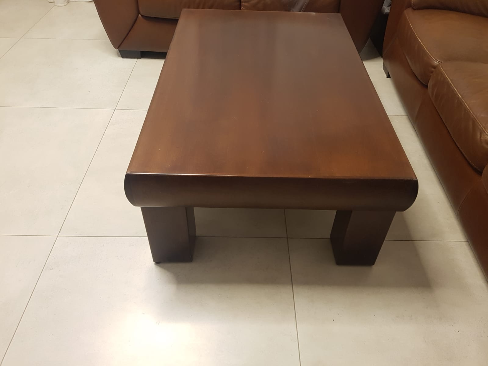 תמונה 3 ,שולחן סלון למכירה בהרצליה ריהוט  שולחנות