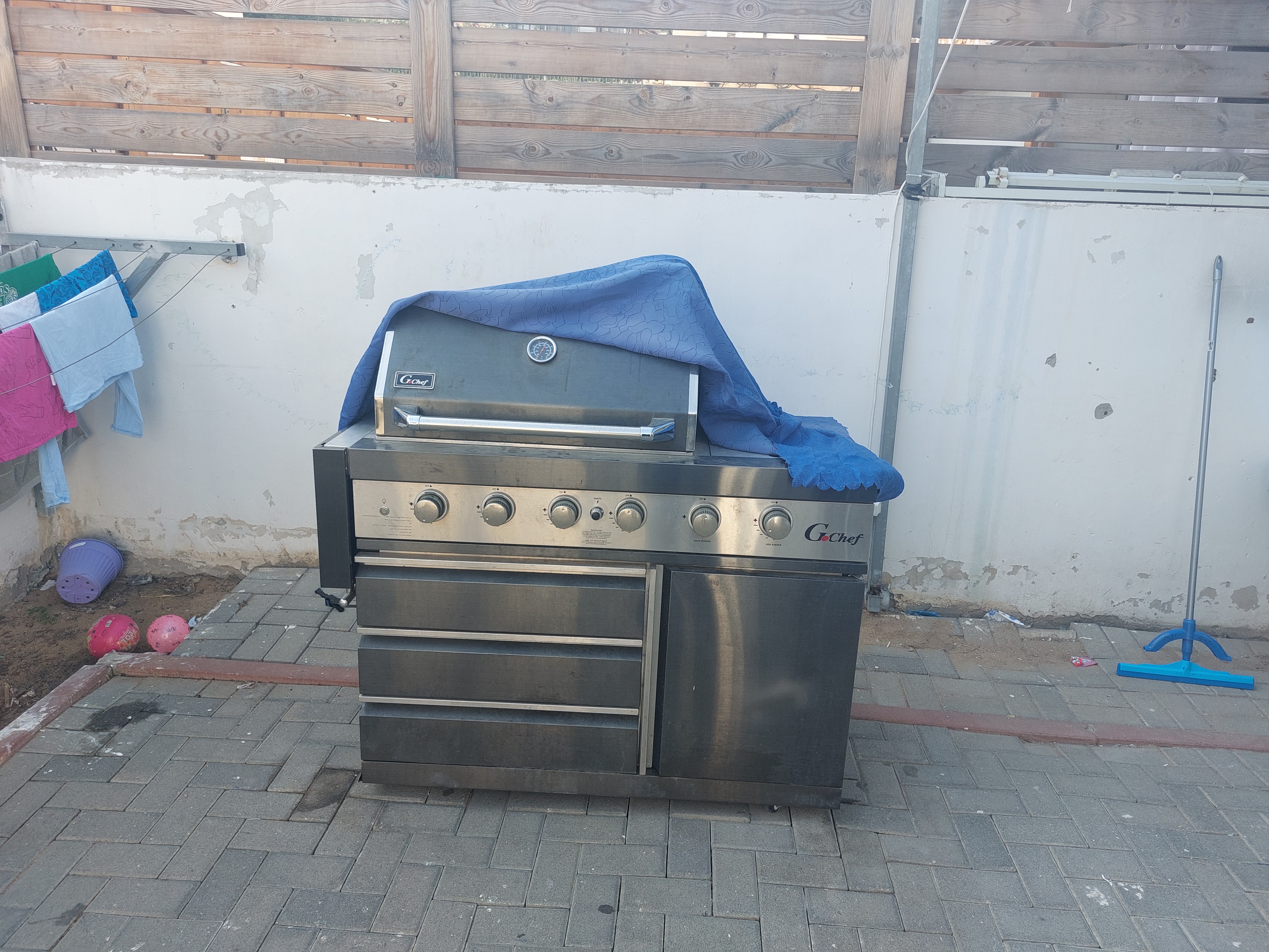 תמונה 1 ,גריל מקצועי למכירה באשדוד מוצרי חשמל  מנגל