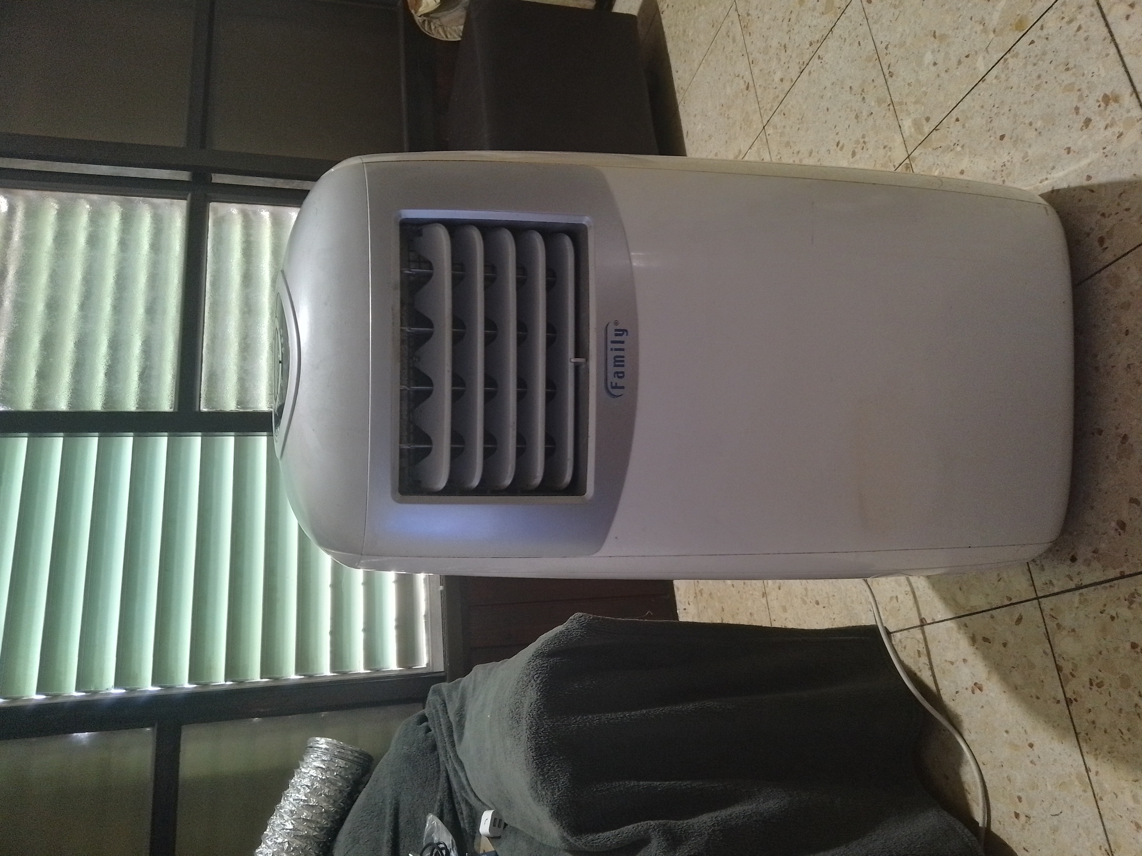 תמונה 1 ,מזגן נייד  למכירה בראשון לציון מוצרי חשמל  מזגן
