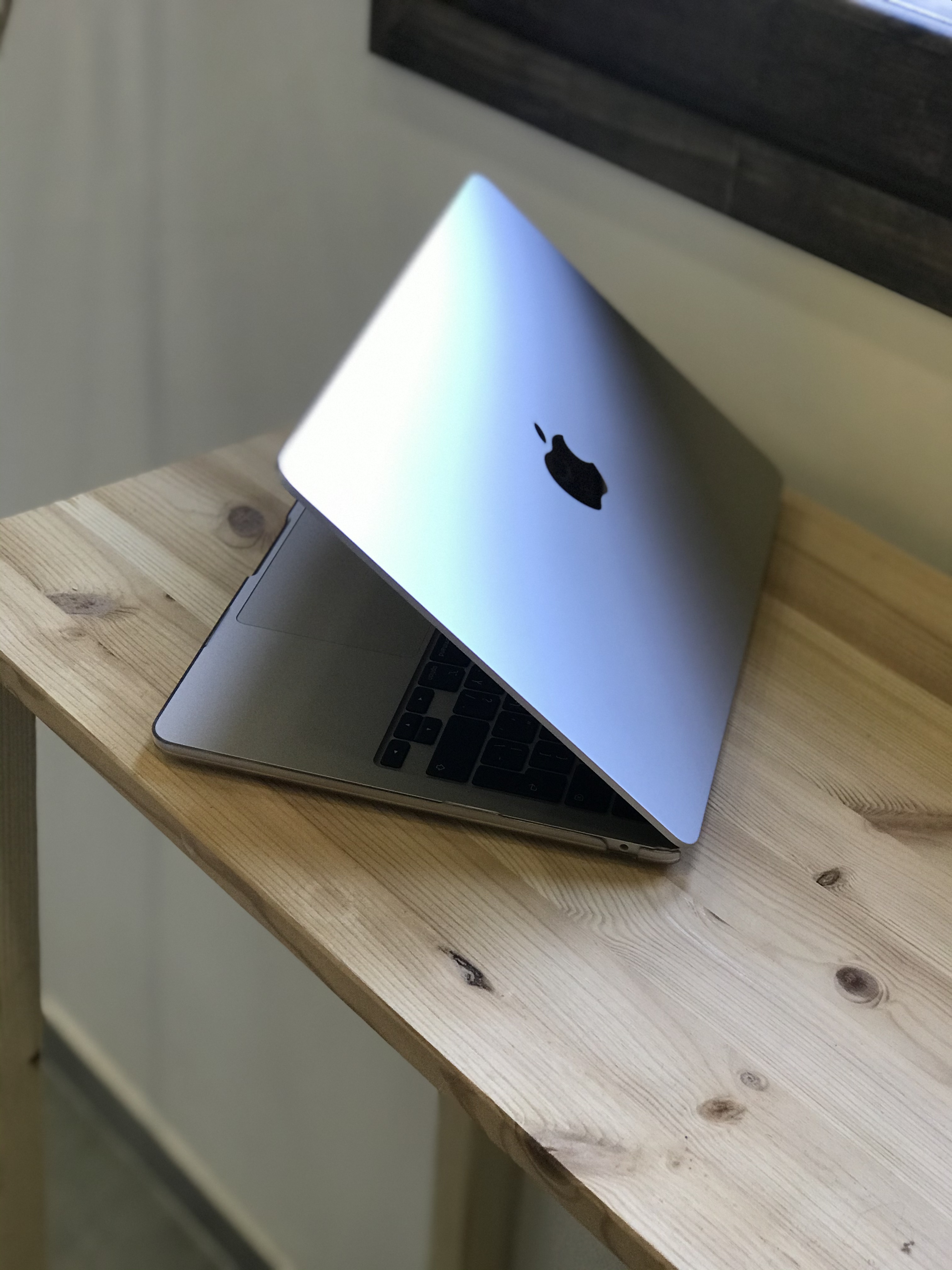 תמונה 2 ,Makebook air ,מקבוק אייר, m2 למכירה ברחובות מוצרי Apple  מחשבים וציוד נלווה