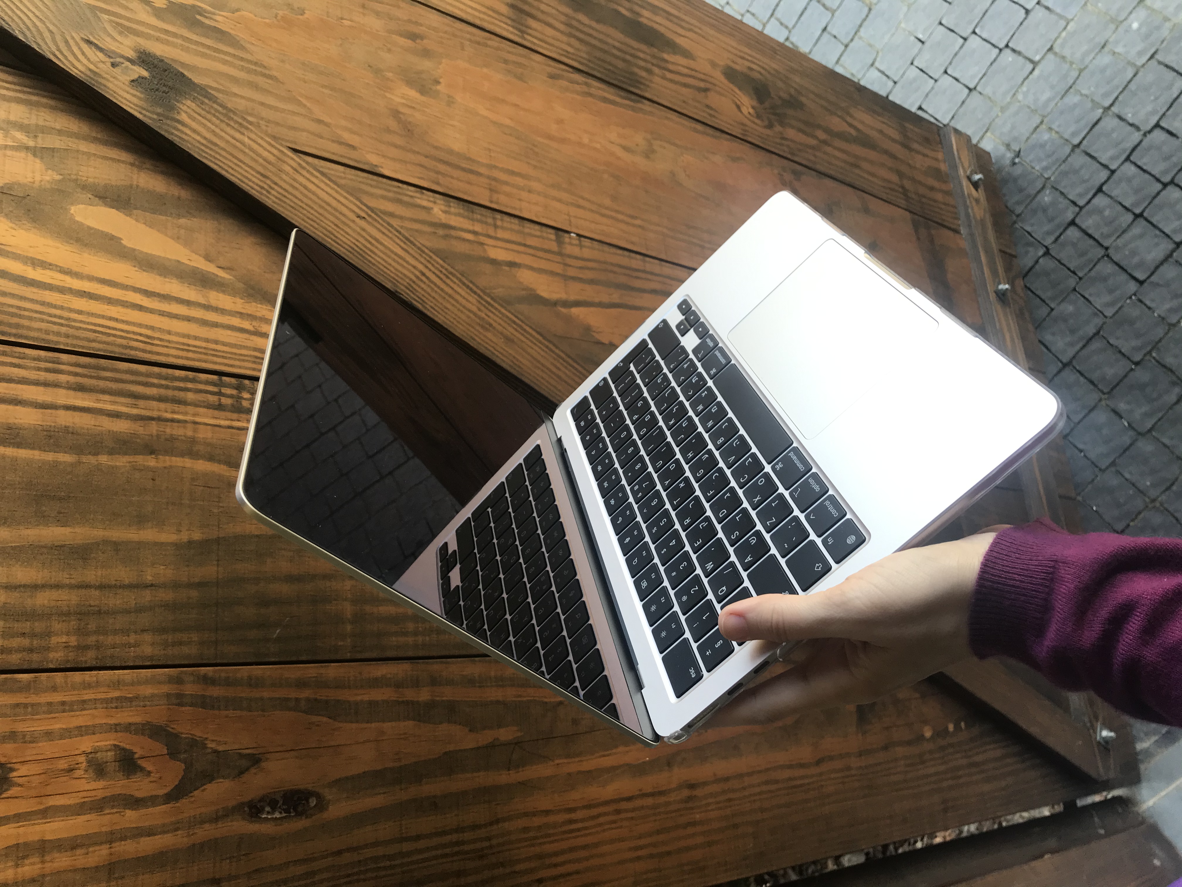 תמונה 4 ,Makebook air ,מקבוק אייר, m2 למכירה ברחובות מוצרי Apple  מחשבים וציוד נלווה