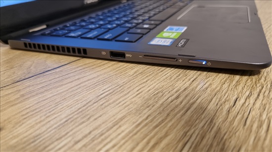 תמונה 4 ,Asus zenbook ux461 למכירה בעכו-נהריה מחשבים וציוד נלווה  מחשב נייד