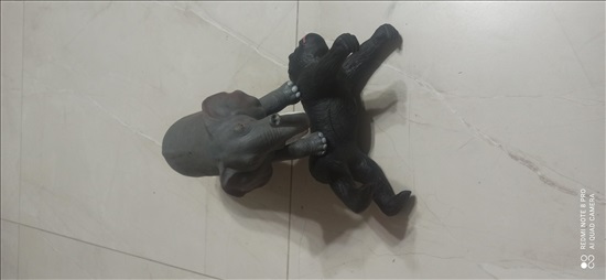 תמונה 3 ,גורילה ופיל גדולים מגומי למכירה ביבנה לתינוק ולילד  משחקים וצעצועים