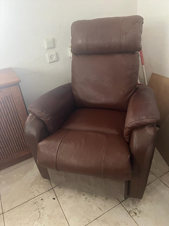תמונה 1 ,כורסאת טלויזיה  למכירה בפתח תקווה ריהוט  כורסאות טלוויזיה