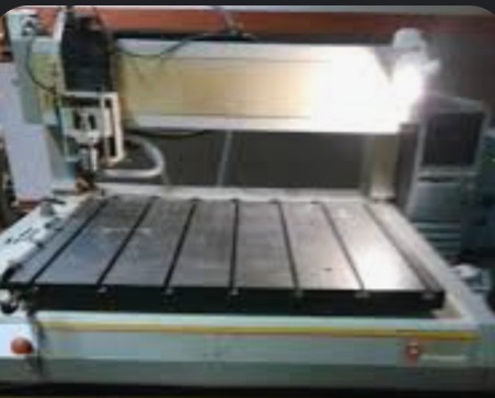 תמונה 1 ,Gravograph vx2 מכונה לשלטים למכירה בתל אביב ציוד לעסקים  מכונות תעשיתיות